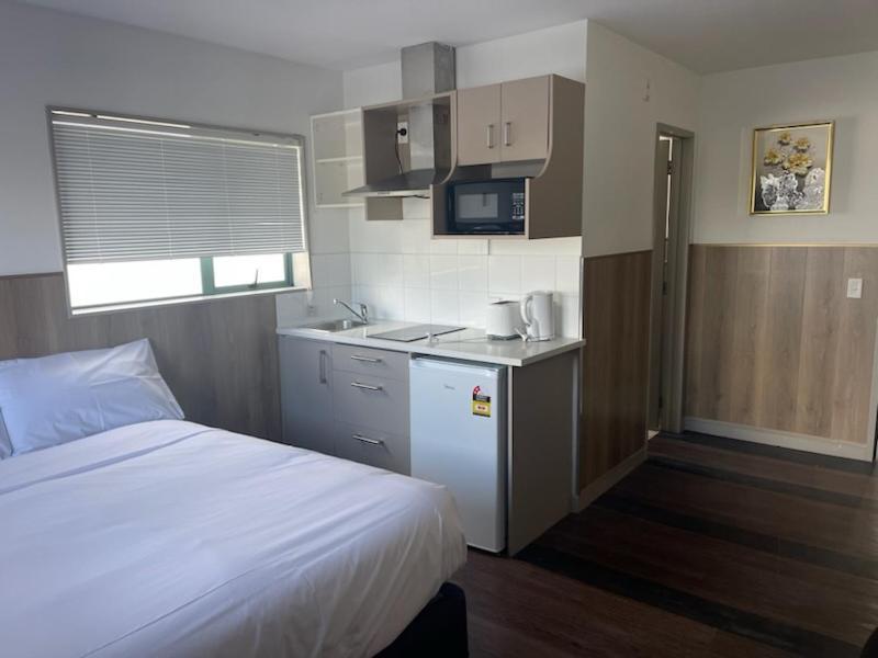 Conway Motel Manukau Окленд Экстерьер фото