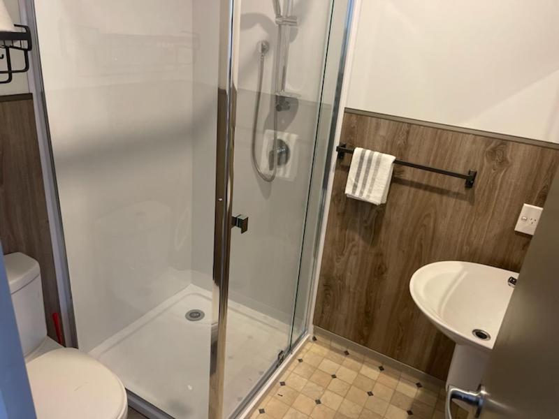 Conway Motel Manukau Окленд Экстерьер фото