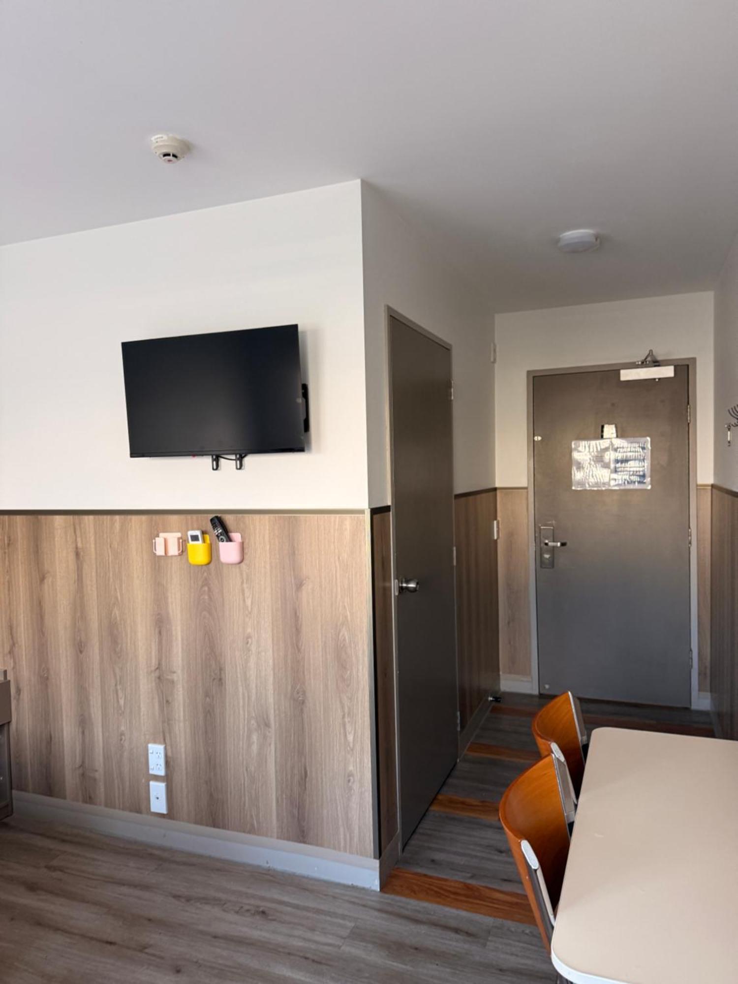 Conway Motel Manukau Окленд Экстерьер фото