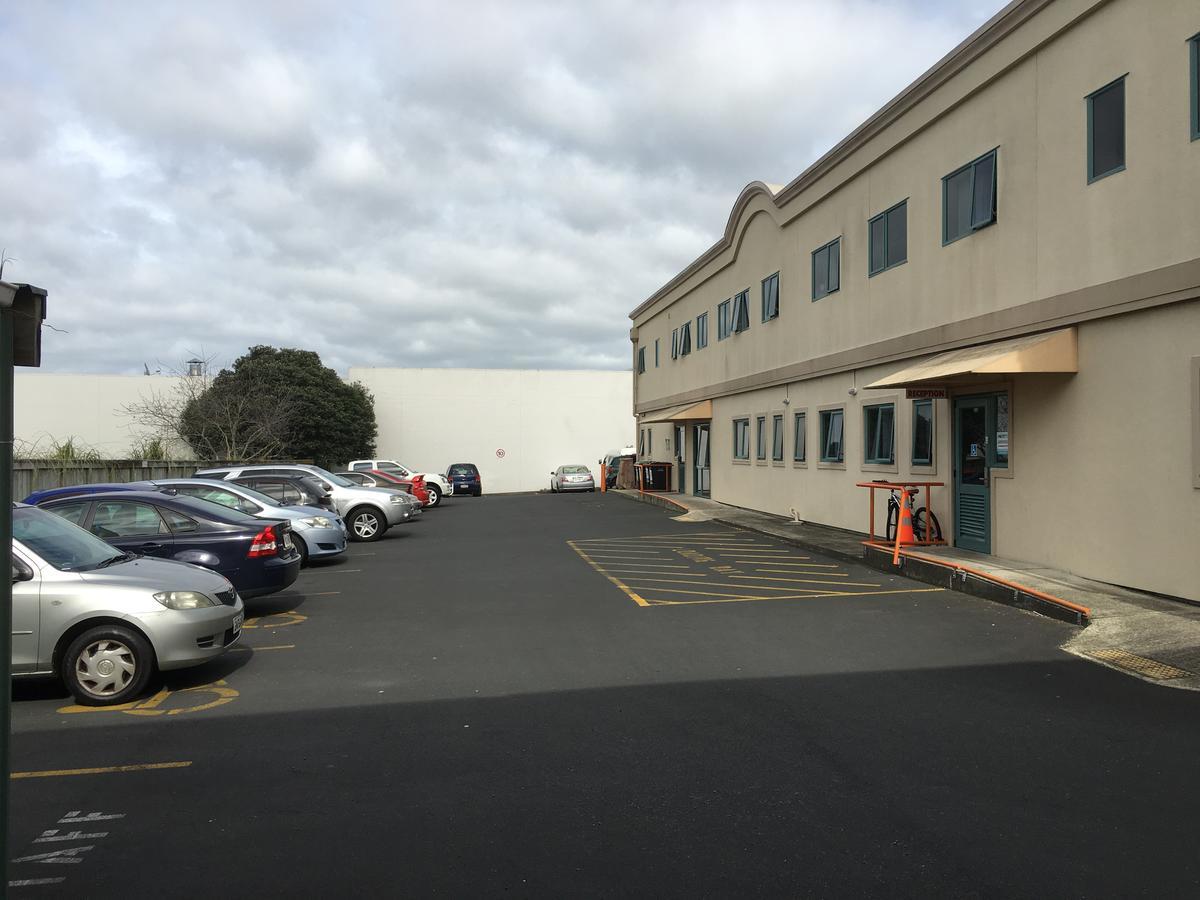 Conway Motel Manukau Окленд Экстерьер фото